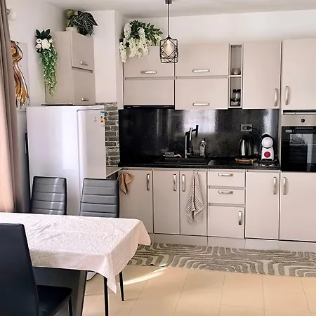 Belvedere Club Private Apartament *