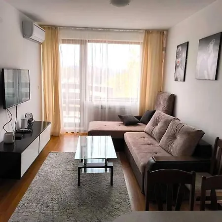 Belvedere Club Private Апартамент *